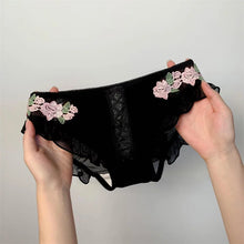 Load image into Gallery viewer, Black Mesh Embroidery Lingerie Set for Women Sexy Seamless Bras and Panty Set 2 Piece No Wire Bralette Mujer Lenceria Para Damas