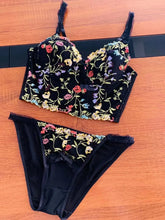 Load image into Gallery viewer, Sexy Embroidery Lingerie Lace Floral Women Underwear Bones Push Up Bra Romantic Girl Bras And Panties Set Female Beautiful Sets