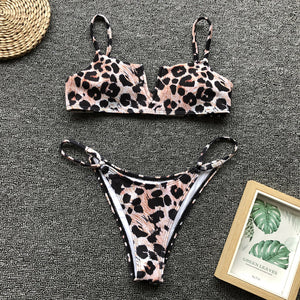201 European and American Ladies Hot Bikini Big V Solid Color Two-Piece Swimsuit Women's Sexy Satanbikini