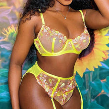Load image into Gallery viewer, Foreign trade sources Europe and the United States new sexy lingerie sexy ladies three-point mesh strap perspective three-piece set
