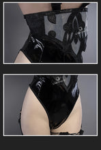 Load image into Gallery viewer, IN STOCK UWOWO Nierr:Automataa 2B Cosplay Costume Officer Uniform Halloween Costumes Uwowo×DISHWASHER1910 Yorhaa 2B Costumes
