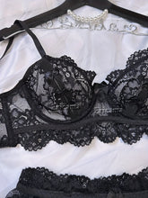 Load image into Gallery viewer, Lingerie Set Transparent Bra Set Hot Erotic Sexy Costumes Solid Color Underwear Seamless Bra Thong Garters Sexy Lingerie Sets
