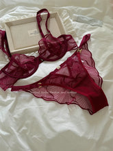 Load image into Gallery viewer, Sexy French Flower Embroidery Lace Bra Set Pure Desire Ultra Thin Push Up Wirefree Comfort Romantic Niche Bralette S-XL MOYISU
