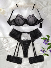 Load image into Gallery viewer, Lingerie Sensual Lace Underwear Transparent Sexy Lingerie Set Sexy Bra Set And Panties Beautiful Erotic Underwear Set
