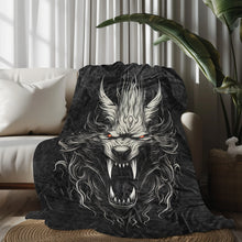 Load image into Gallery viewer, 1pc Wolf Head Blanket - Soft Flannel-like Texture, HD Digital Print - All-Season Couch, Bed, Camping Throw - Perfect Gift for Wo
