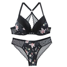 Load image into Gallery viewer, New 2020 sexy 3/4 cup back closure lace women bra set thong hollow out  underwear  intimante  lingerie
