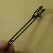 Load image into Gallery viewer, 5PCS Iron Kilt Pins Stainless Steel Safety Pins DIY Craft Garment Accessories Supplies DIY Handmade Sewing Craft Tools - CosCouture
