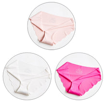 Load image into Gallery viewer, CINOON 3Pcslot Fashion Women Seamless Panties Ultra-thin Underwear Comfort Intimates Sexy Lingerie Low-Rise Female briefs
