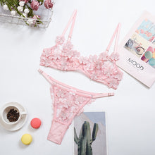 Load image into Gallery viewer, Yimunancy 2-Piece Flroal Bra Set Women 13 Colors Mesh Bra Underwire + Panty Underwear Set Ladies Cut Out Sexy Lingerie Set
