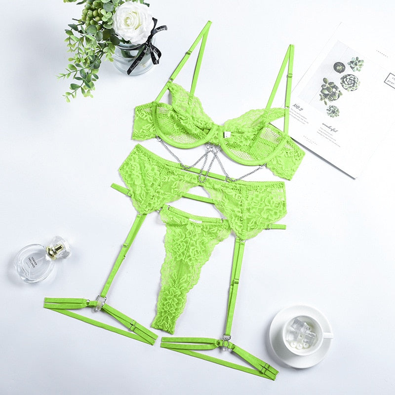 Yimunancy 3 Piece Lace Sexy Bra Set 2022 Gothic Metal Chain Perspective Underwear + Erotic Thong Set Women's Garter Set